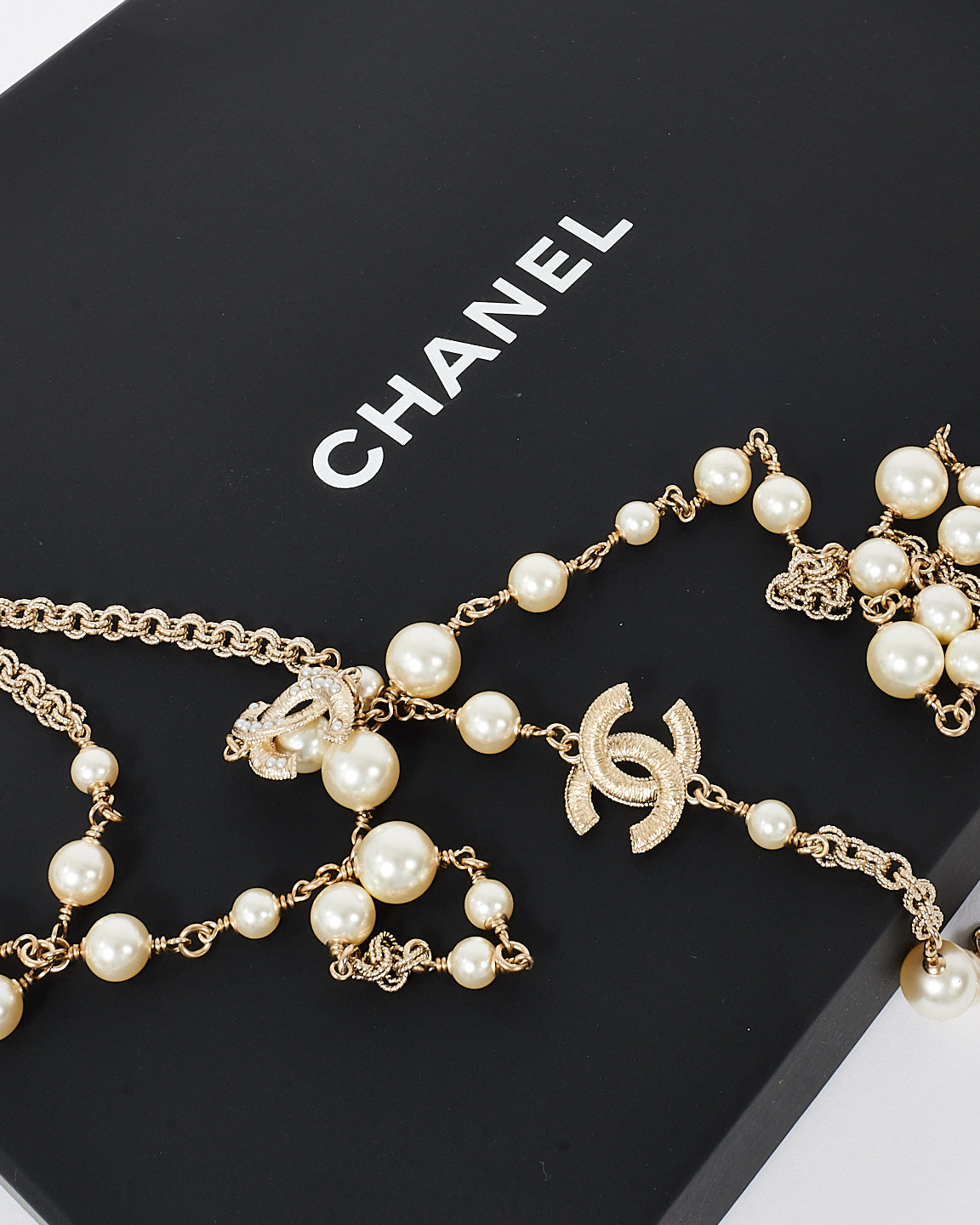 Chanel Pearl & Gold CC Interlocking Long Station Necklace