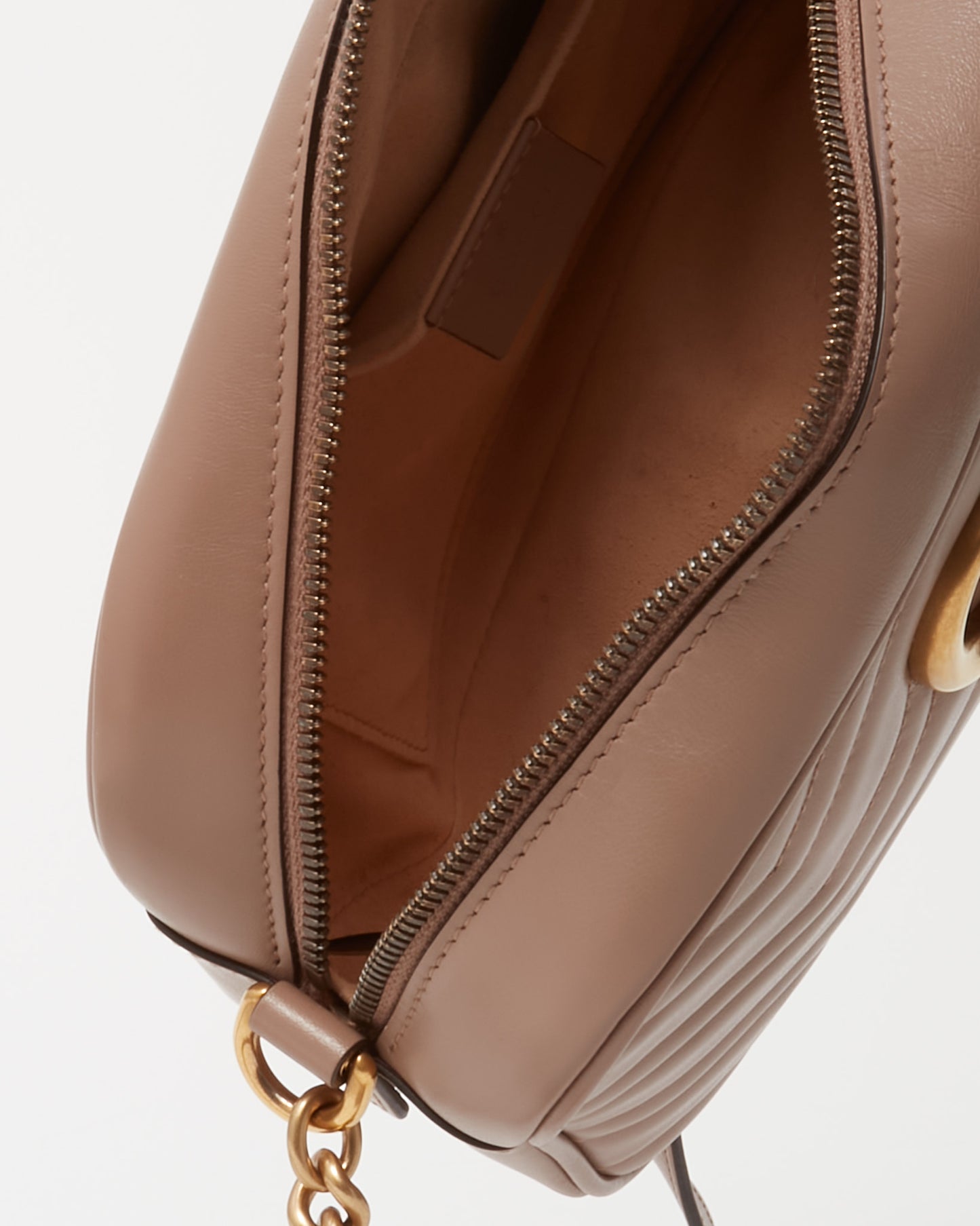 Gucci Beige (Dusty Pink) Matelassé Chevron Leather GG Marmont Small Camera Bag