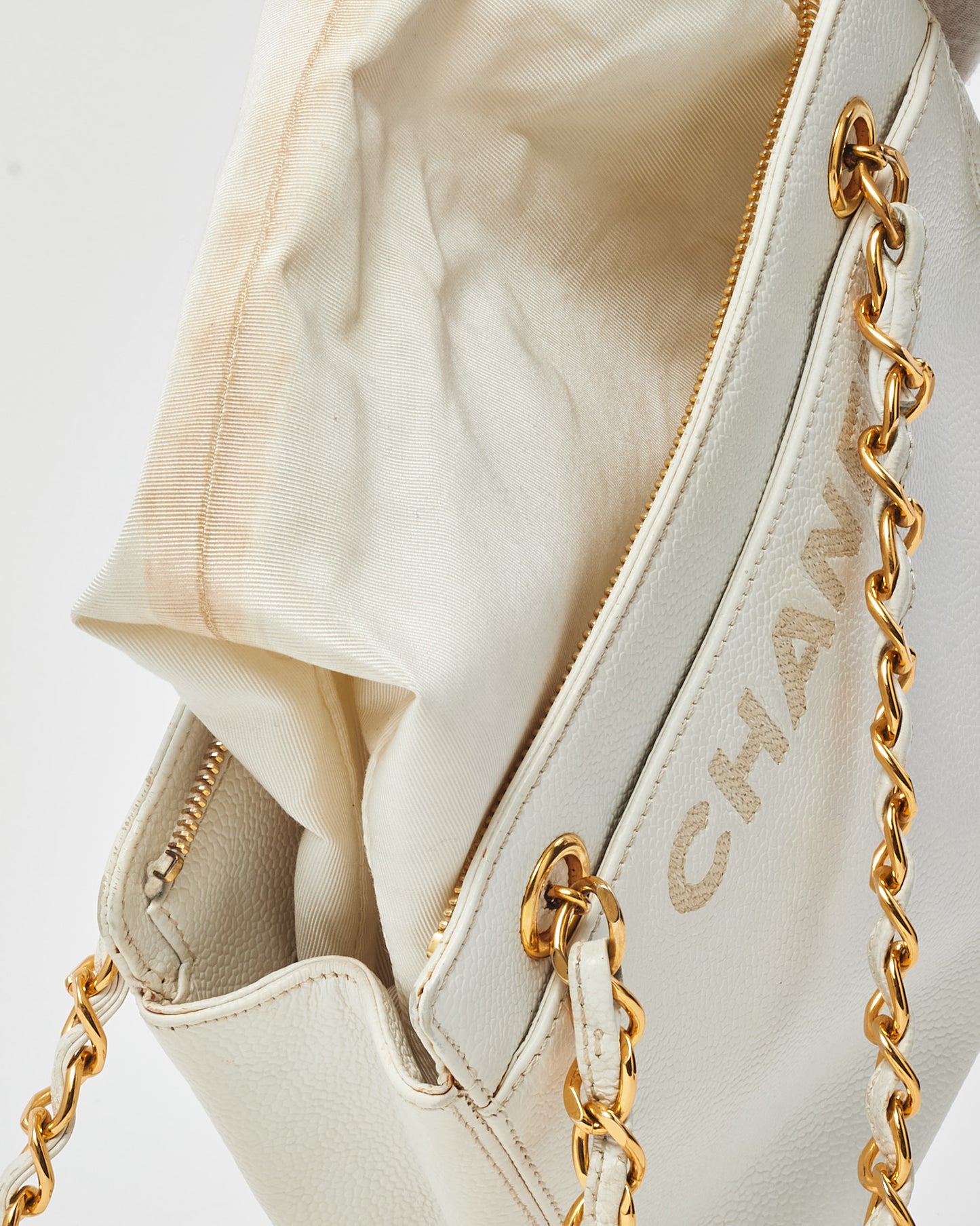Chanel Vintage White Caviar Leather CHANEL Logo Chain Shoulder Bag