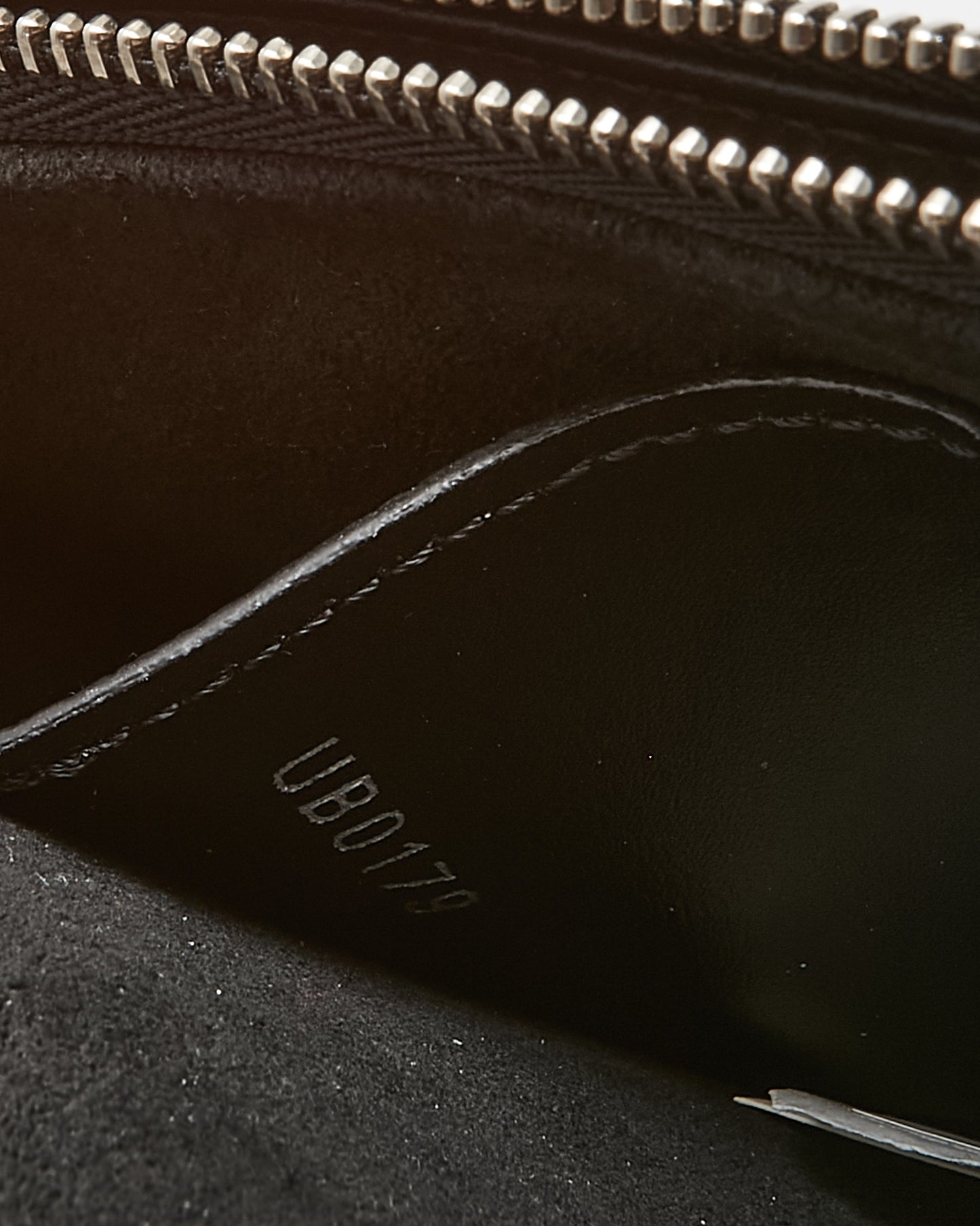 Louis Vuitton Black Calf Leather Mylockme SHW Chain Pochette Bag