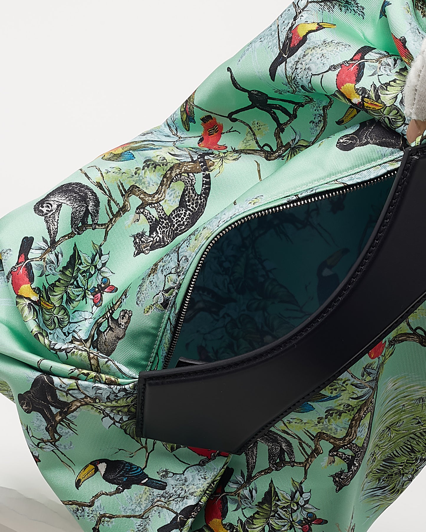 Hermès Bleu du Nord and Bleu Indigo Equateur Printed Silk Balusoie Bag