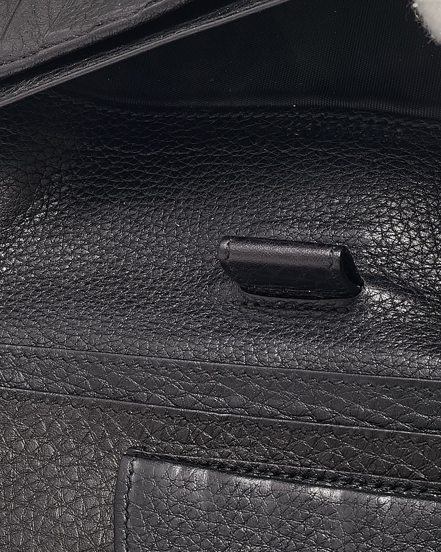 Gucci Black Pebbled Leather GG Soho Logo Top Handle Wallet