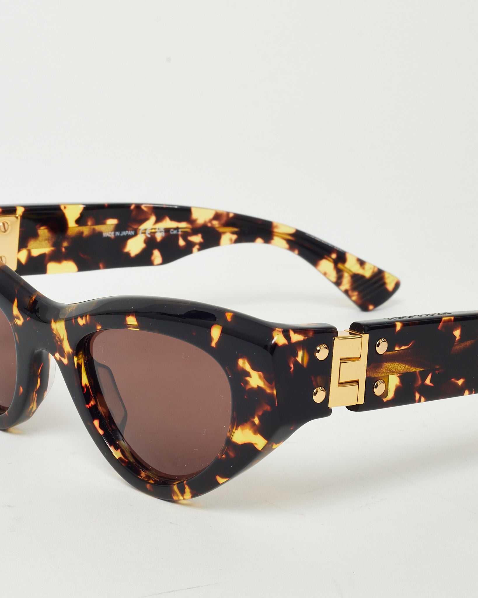 Buy Bottega Veneta Brown Tortoise Acetate BV1142S Cat Eye