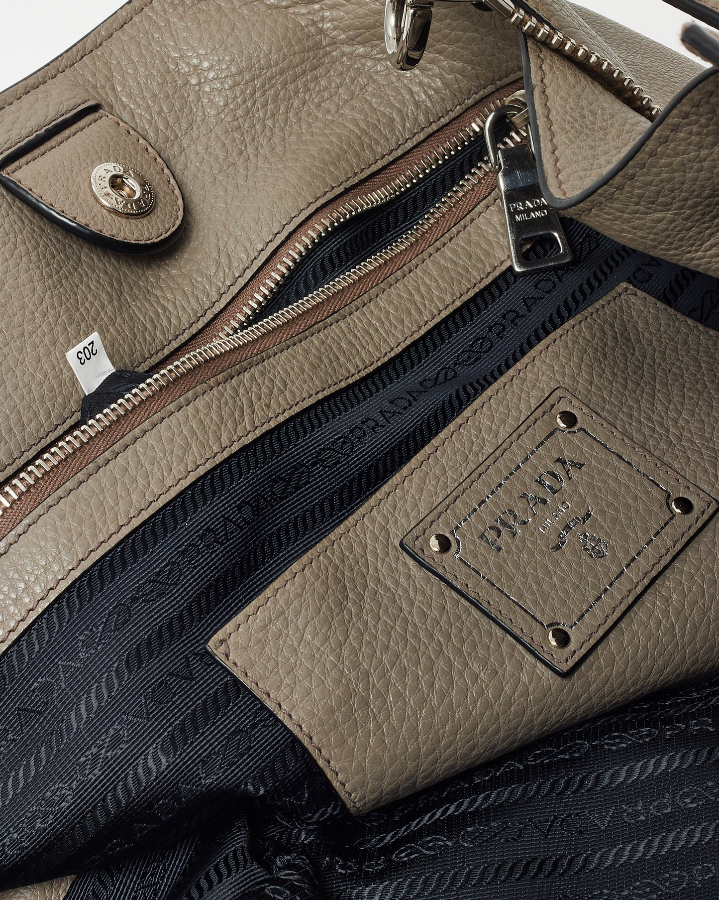 Prada Grey Black Vitello Daino Leather Large Zip Tote Bag with Strap SHW