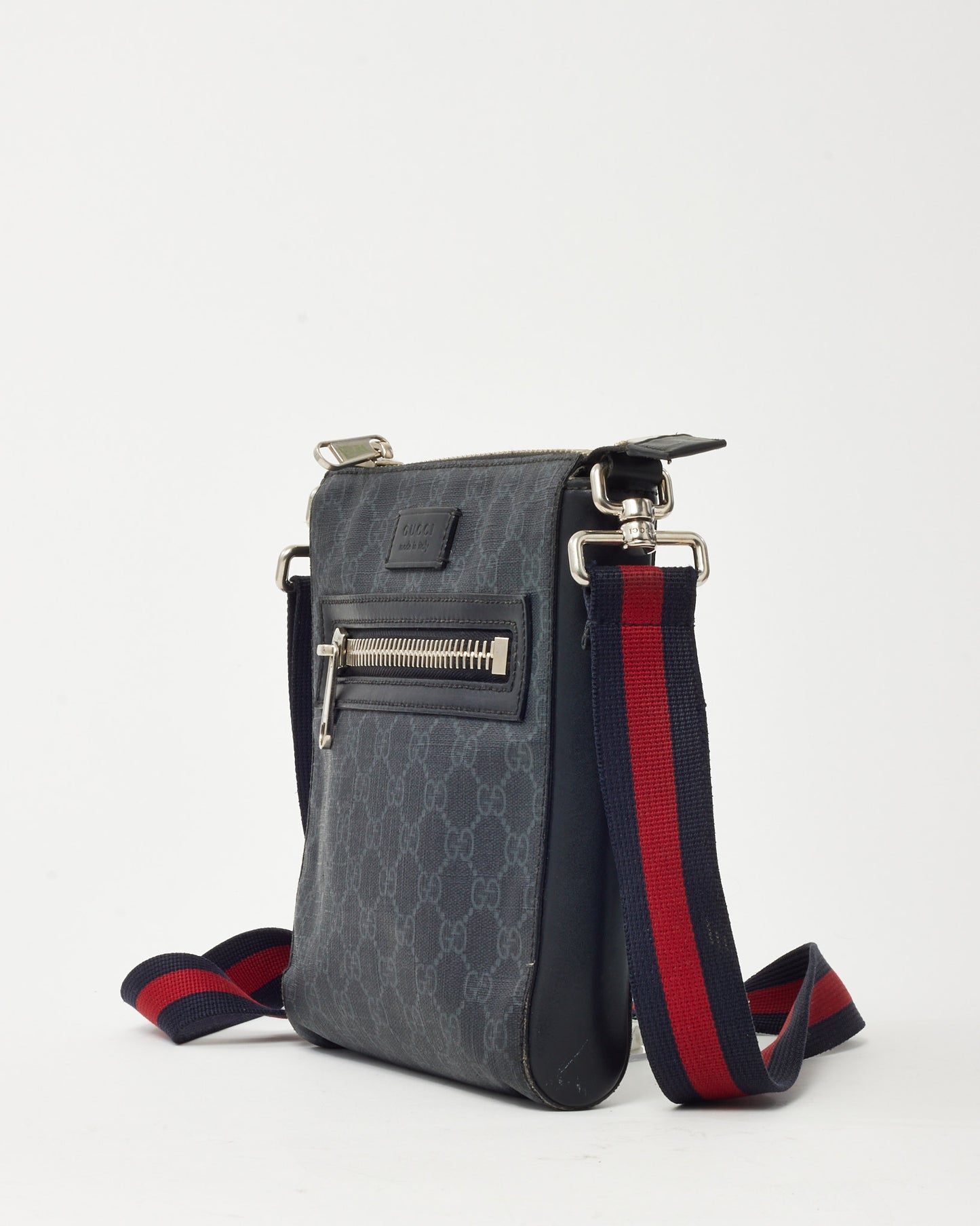 Sac Messenger petit format Gucci en toile GG Supreme Monogram noire