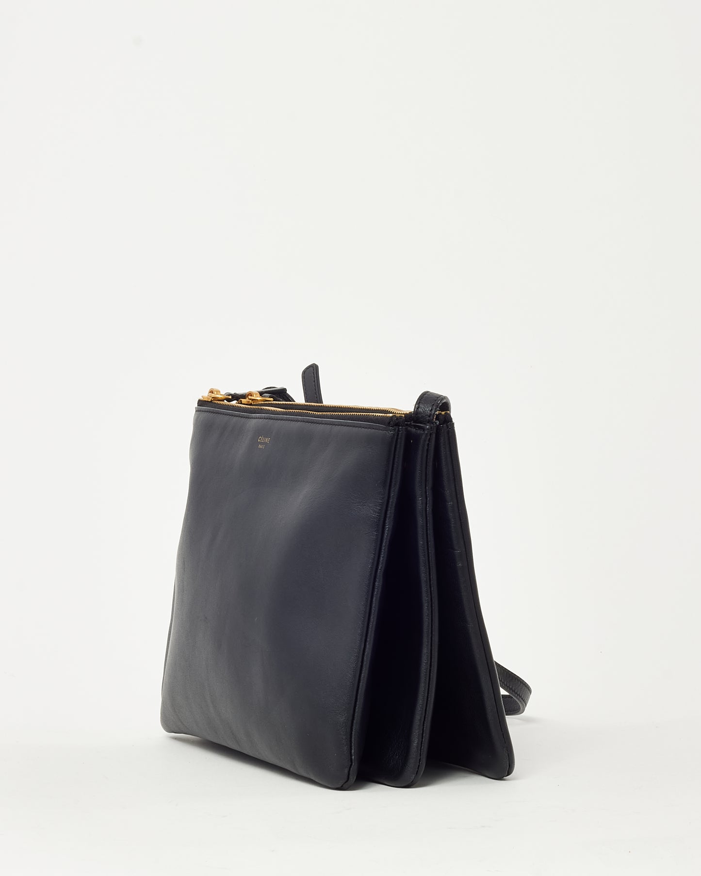 Sac Triomphe Classique moyen en cuir de veau brillant noir avec finitions dorées Celine