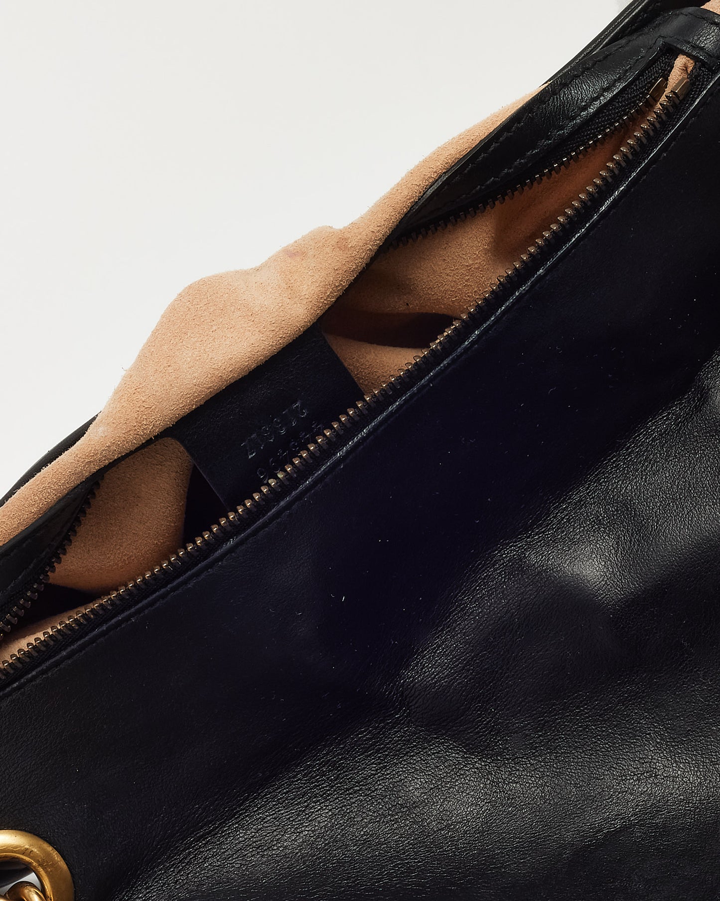 Gucci Black Matelassé Leather Medium GG Marmont Shoulder Bag GHW