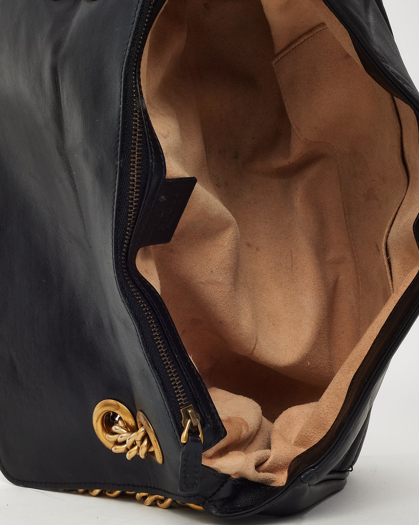 Gucci Black Matelassé Leather Medium GG Marmont Shoulder Bag GHW