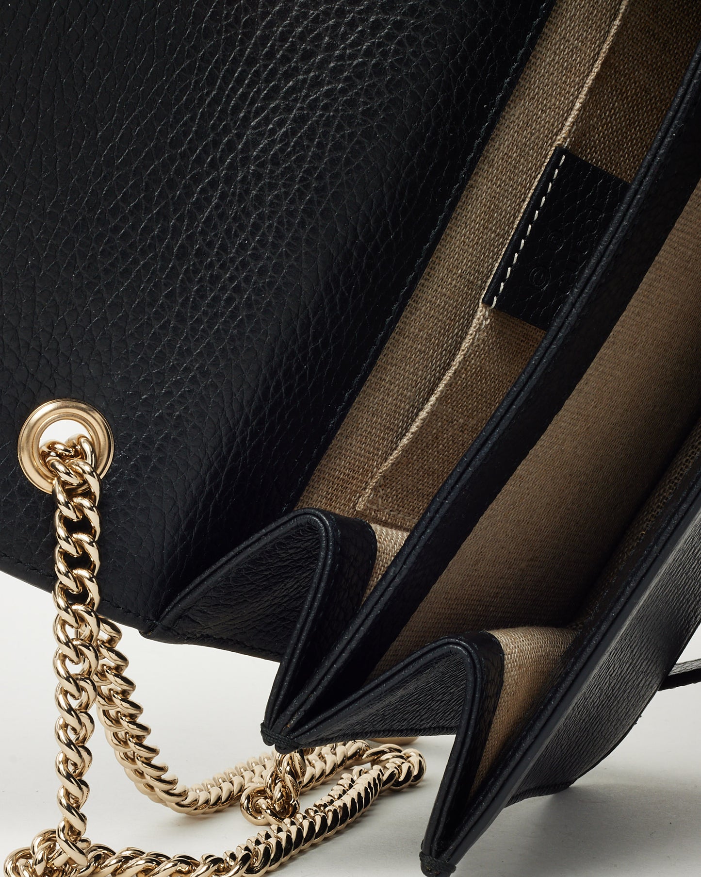 Gucci Black Grained Leather Interlocking G Dollar Flap Square Chain Shoulder Bag SHW