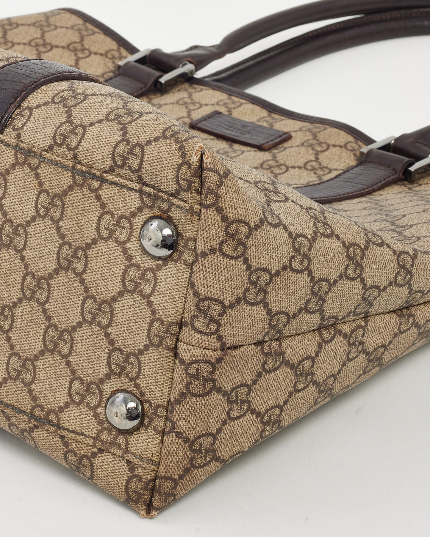 Sac Hobo Gucci Grand Modèle Soho GG en Cuir de Veau Grainé Noir avec Bandoulière