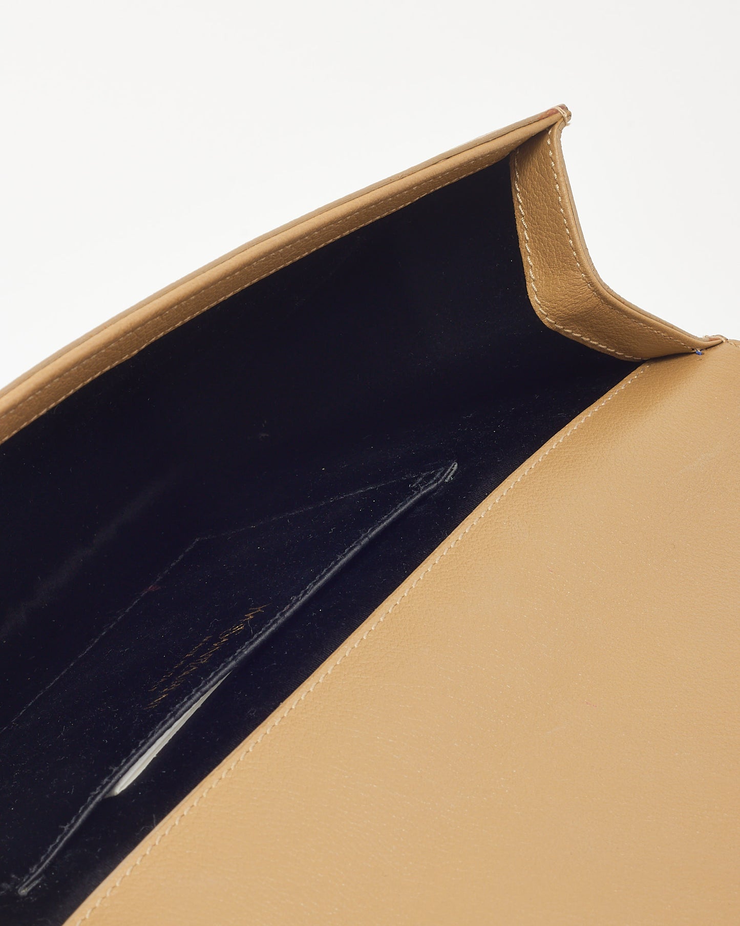 Pochette Saint Laurent Belle De Jour en cuir grainé noir YSL