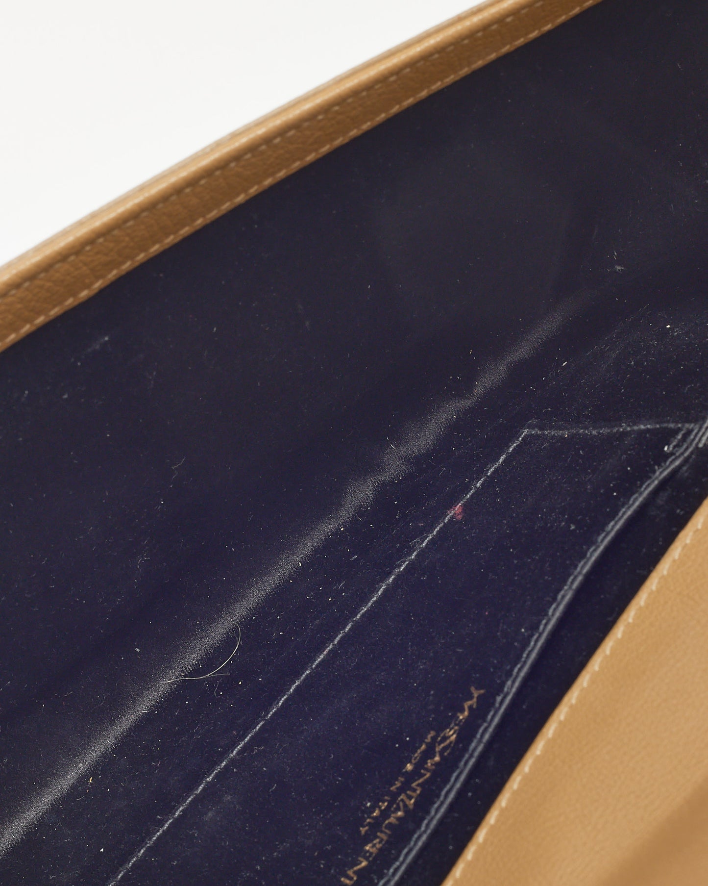 Pochette Saint Laurent Belle De Jour en cuir grainé noir YSL