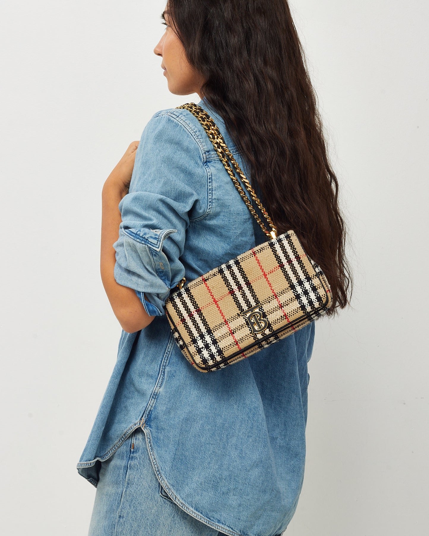 Sac porté épaule petit modèle Lola en tweed beige archive Burberry