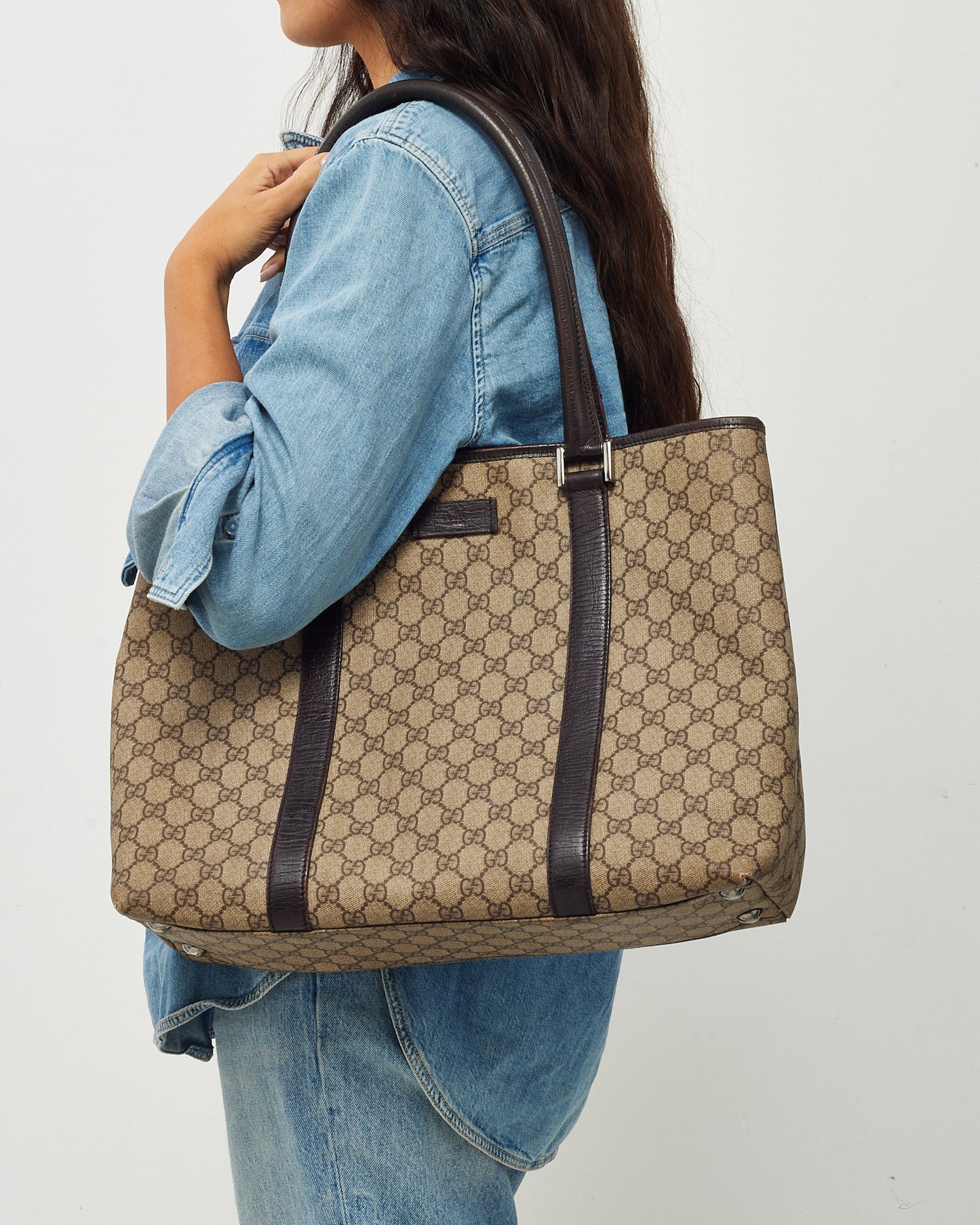 Sac Hobo Gucci Grand Modèle Soho GG en Cuir de Veau Grainé Noir avec Bandoulière