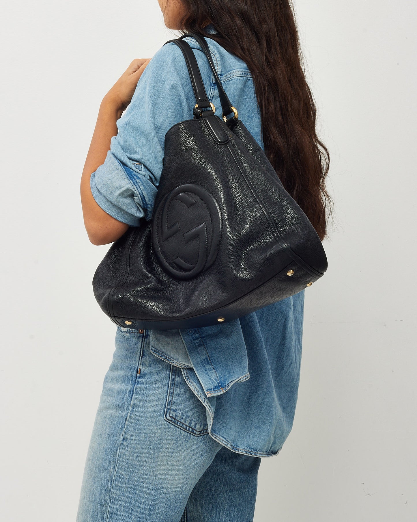 Sac Hobo Gucci Grand Modèle Soho GG en Cuir de Veau Grainé Noir avec Bandoulière