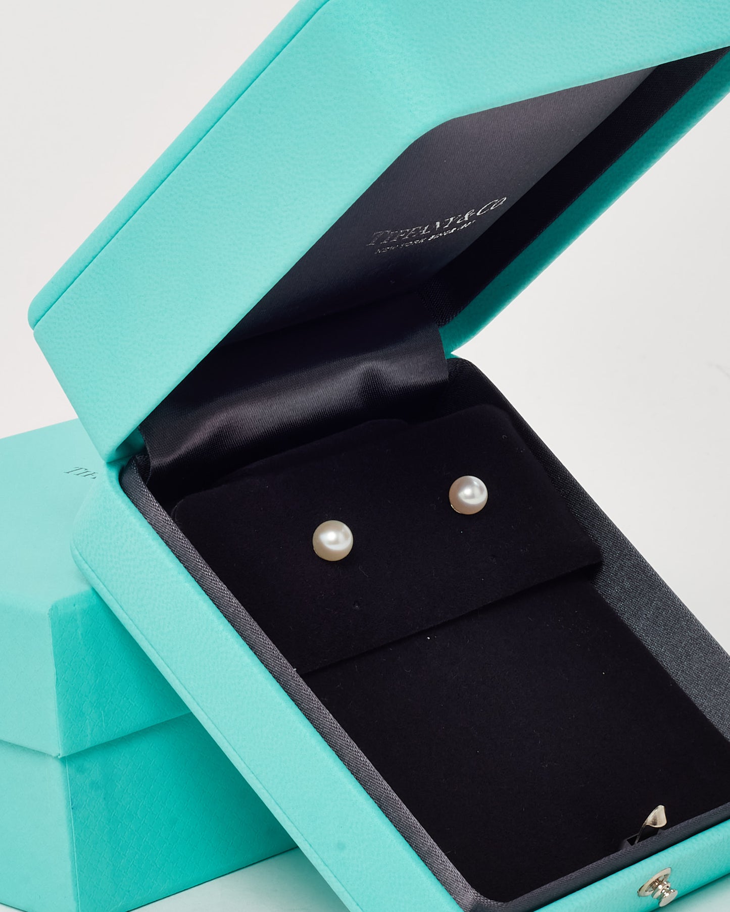Tiffany & Co. 18k White Gold Signature Pearl Stud Earrings 6-6.5 mm