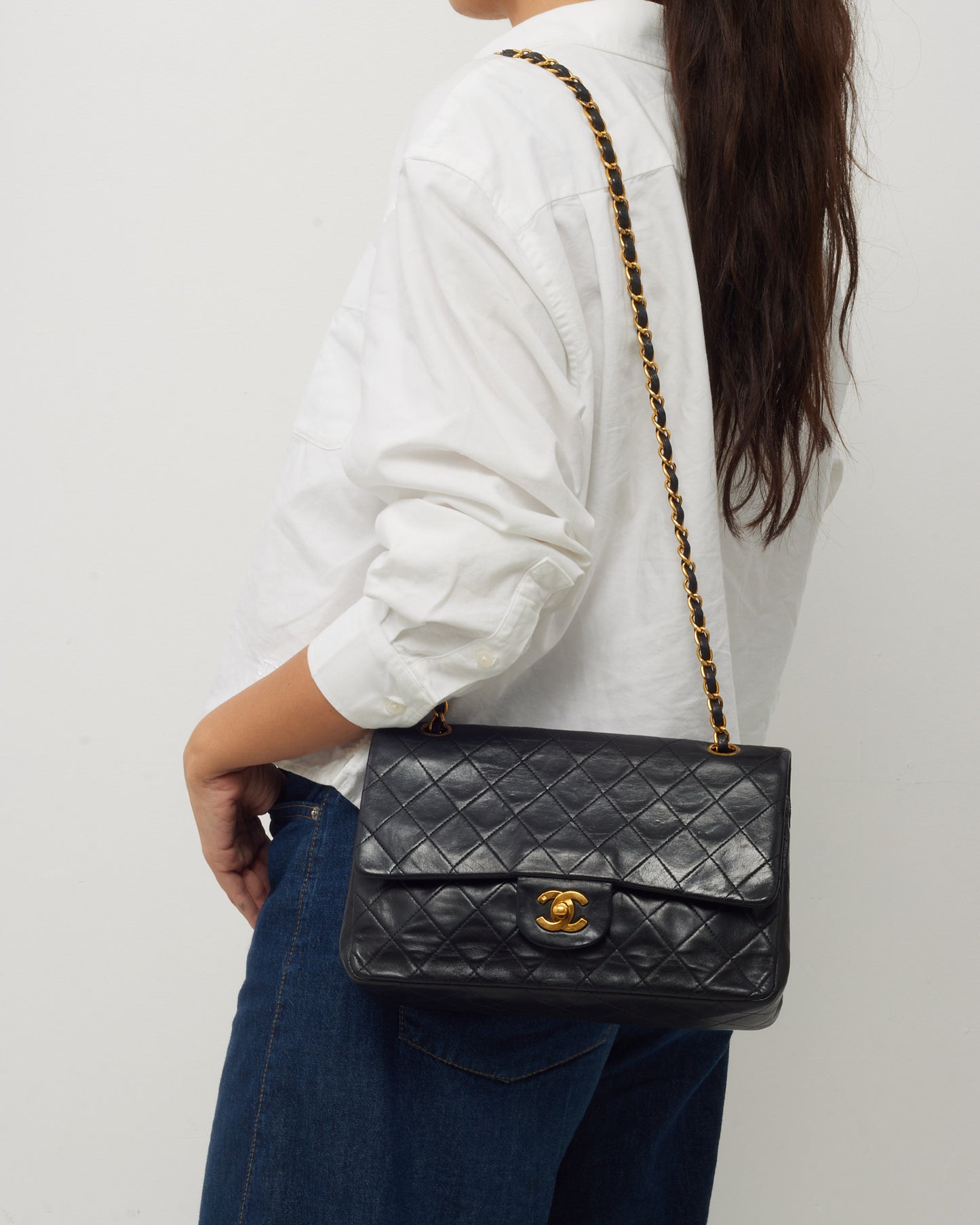 Chanel Vintage Medium Classic Double Flap Bag Black Quilted Leather 24k GHW