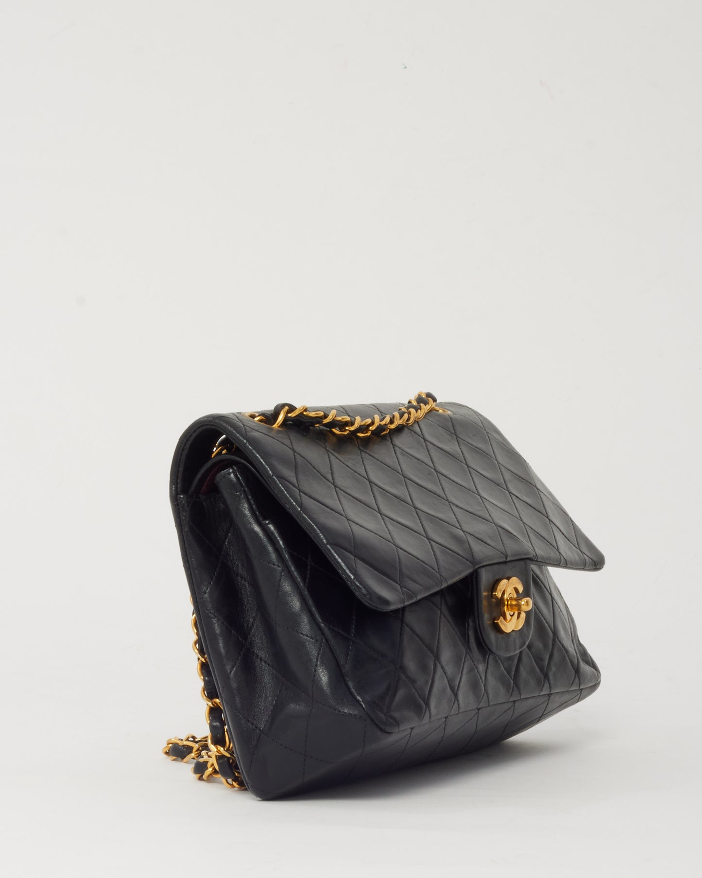 Chanel Vintage Medium Classic Double Flap Bag Black Quilted Leather 24k GHW