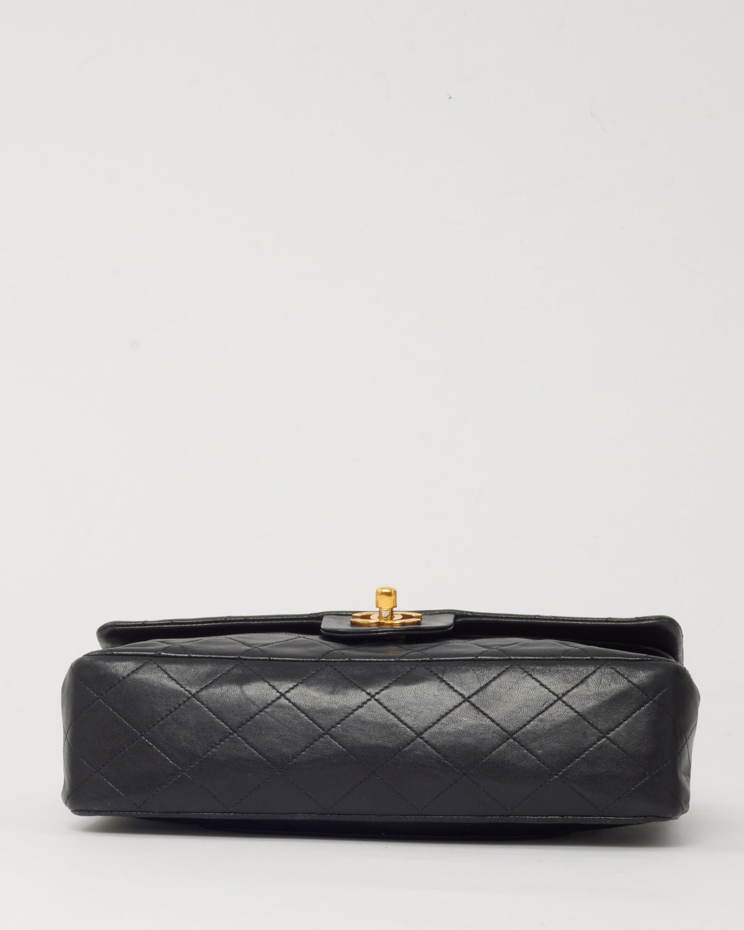 Chanel Vintage Medium Classic Double Flap Bag Black Quilted Leather 24k GHW