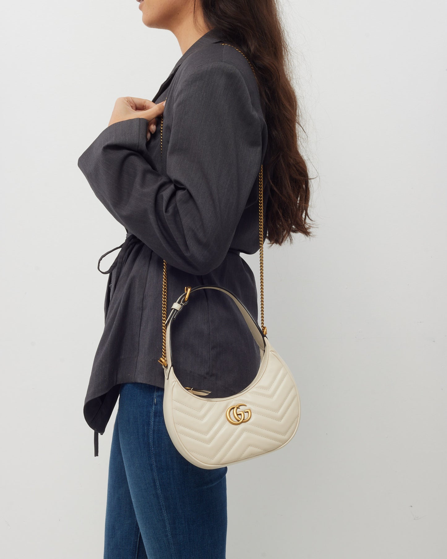 Gucci White Matelassé Leather GG Marmont Half-Moon Small Shoulder Bag with Chain Strap