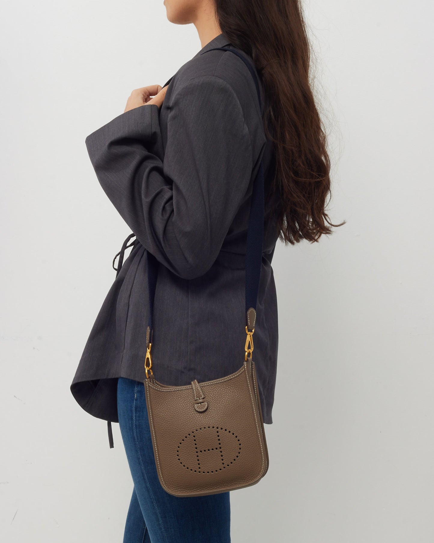 Hermès Etoupe Taurillon Clemence Leather Amazone Mini Evelyne 16 TPM GHW