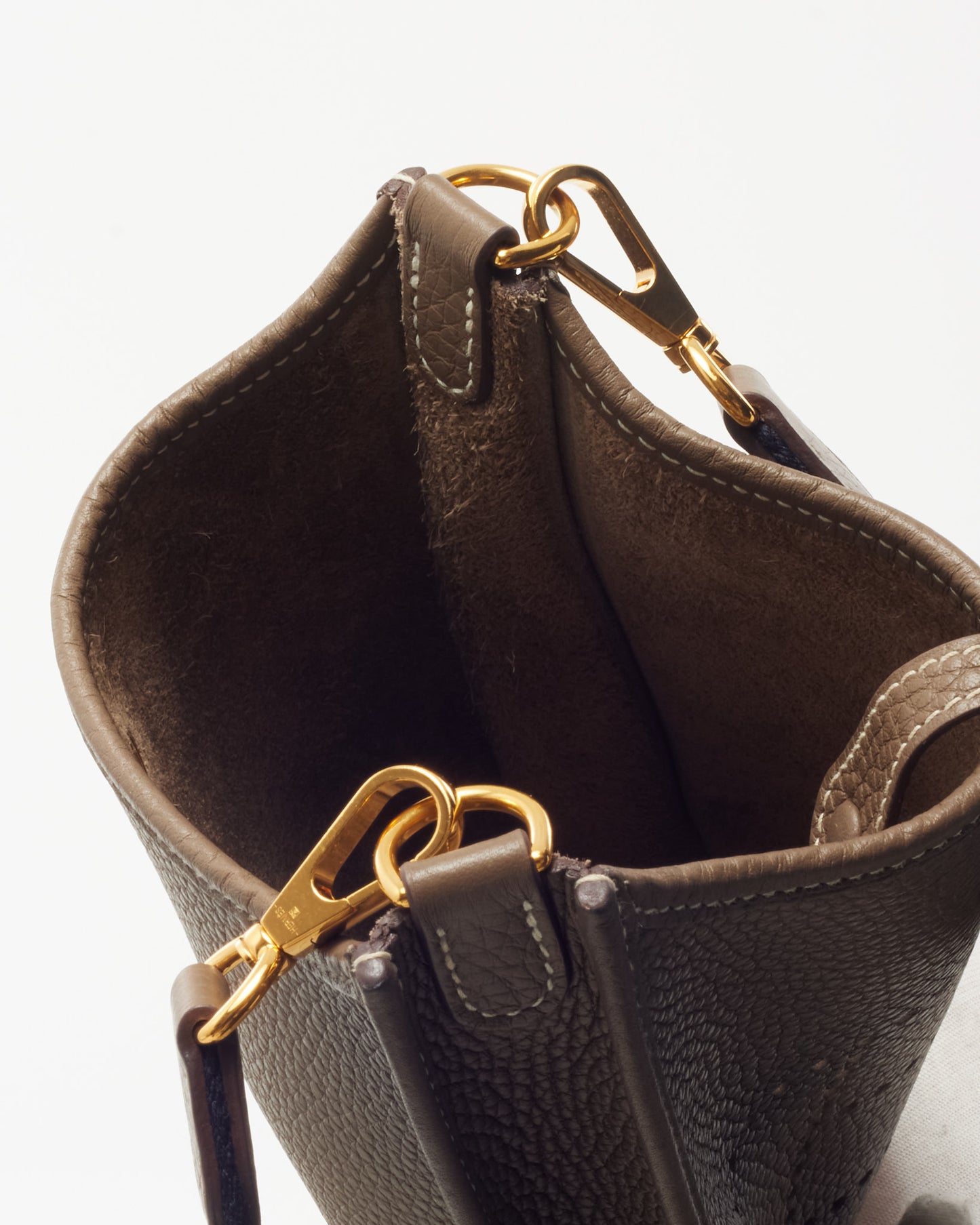 Hermès Etoupe Taurillon Clemence Leather Amazone Mini Evelyne 16 TPM GHW