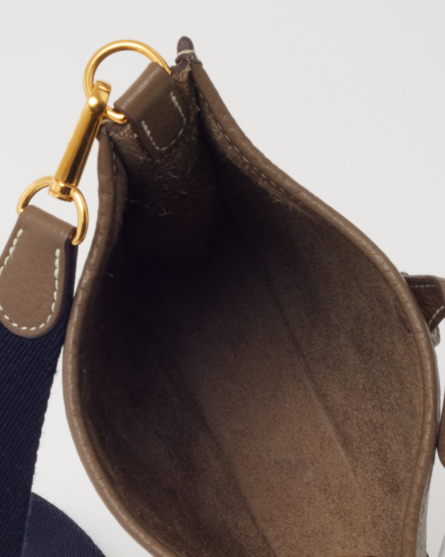 Hermès Etoupe Taurillon Clemence Leather Amazone Mini Evelyne 16 TPM GHW