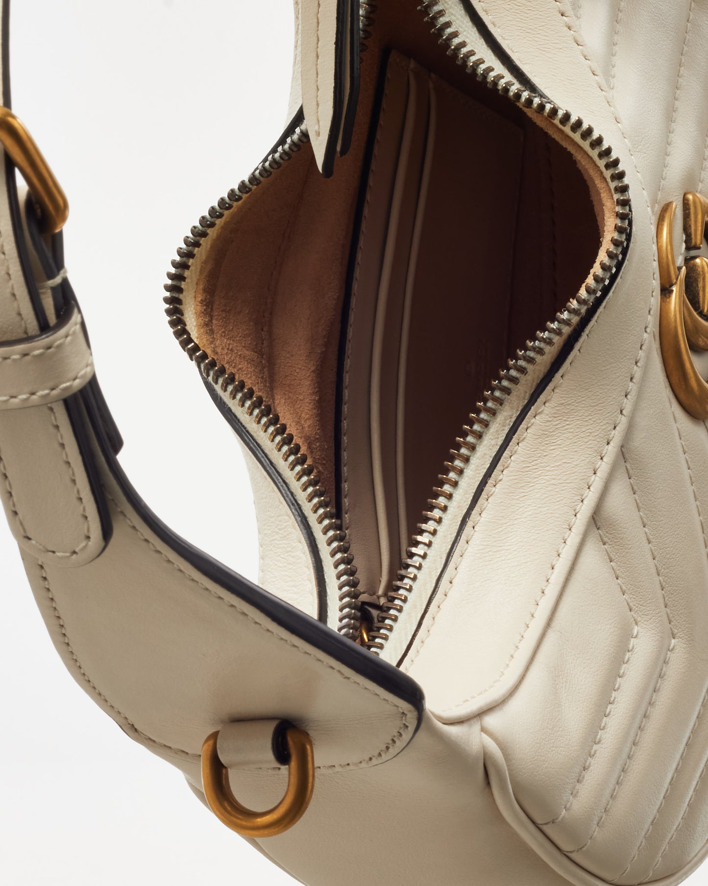 Gucci White Matelassé Leather GG Marmont Half-Moon Small Shoulder Bag with Chain Strap