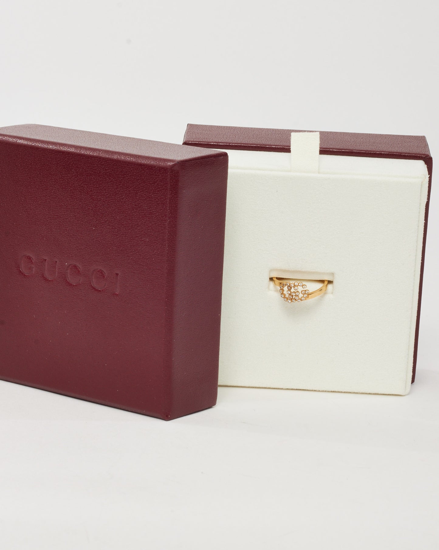 Gucci 18k Gold and Diamond Interlocking GG Ring - 7