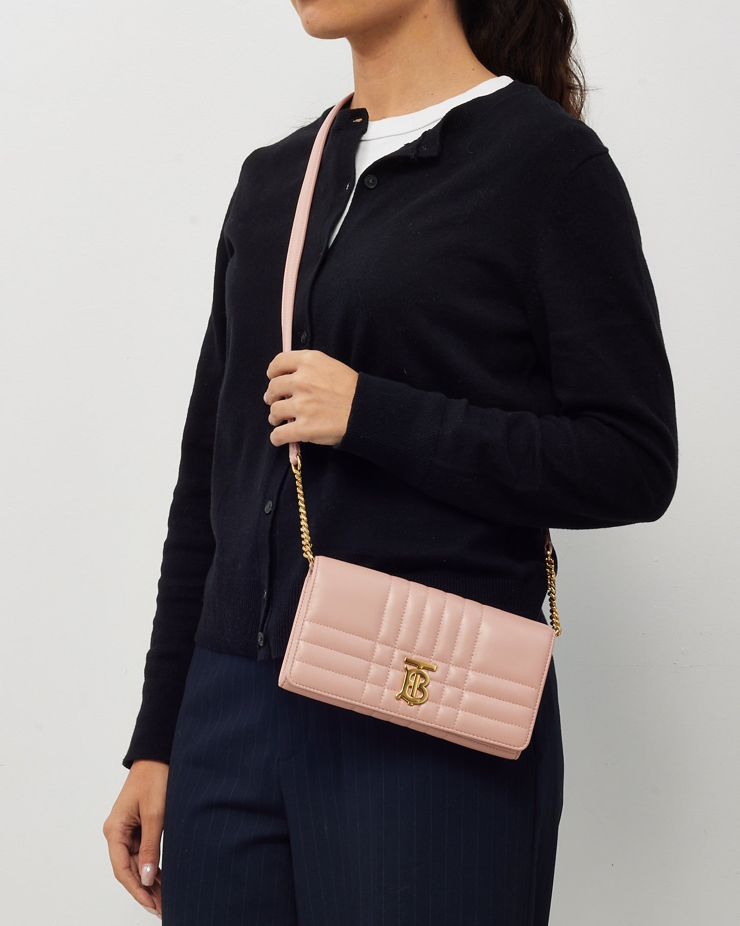 Sac porté épaule petit modèle Lola en tweed beige archive Burberry