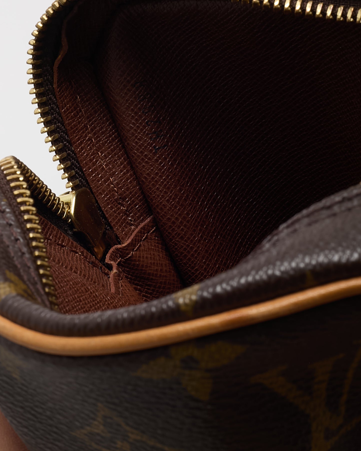 Louis Vuitton Monogram Canvas Danube Sac à bandoulière