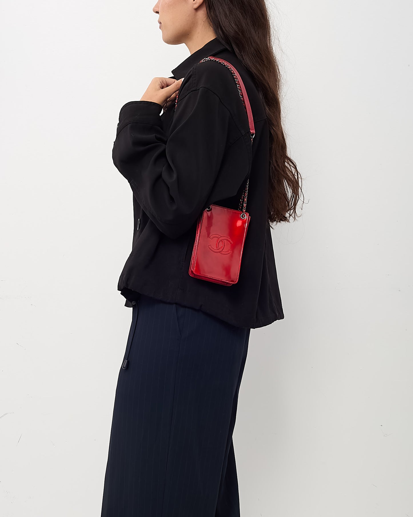 Chanel Red Patent Leather CC Logo Phone Holder Chain Crossbody Bag