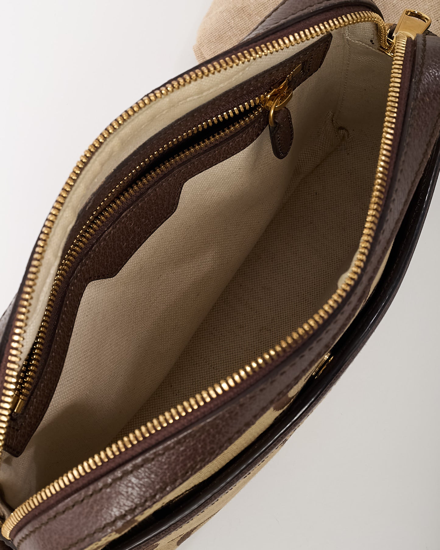 Gucci Beige and Brown Jumbo GG Monogram Canvas Messenger Crossbody Bag