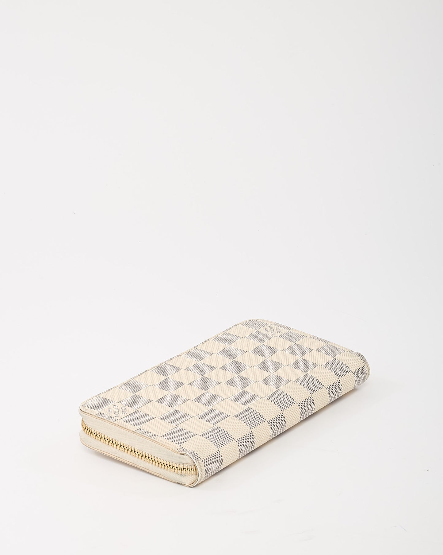 Louis Vuitton White Damier Azur Coated Canvas Zippy Wallet