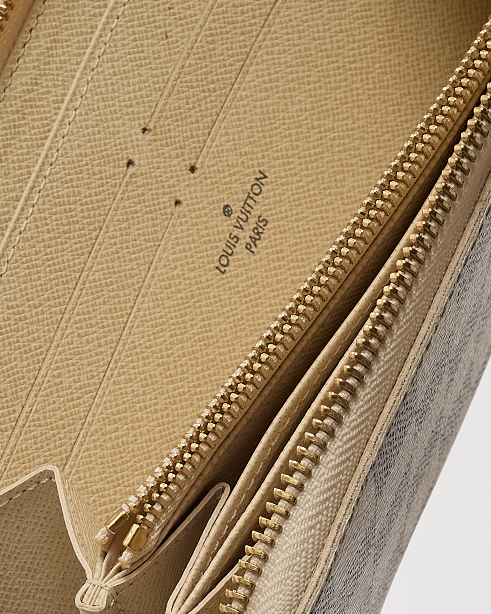 Buy Louis Vuitton White Damier Azur Coated Canvas Zippy Wallet