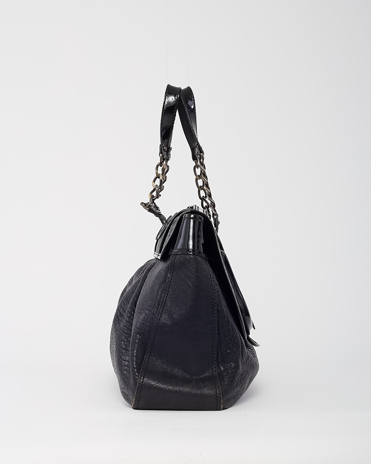 Fendi Black Pebbled Leather Large Buckle B Shoulder Bag