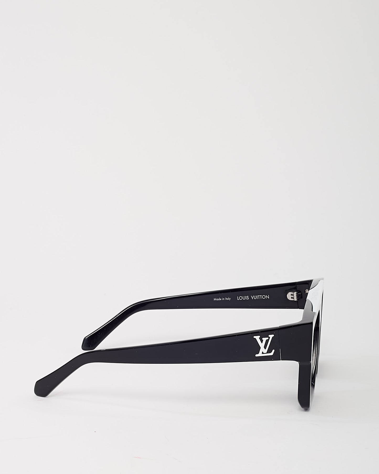 Louis Vuitton Black and White Acetate Z1682W 1.1 Evidence Sunglasses
