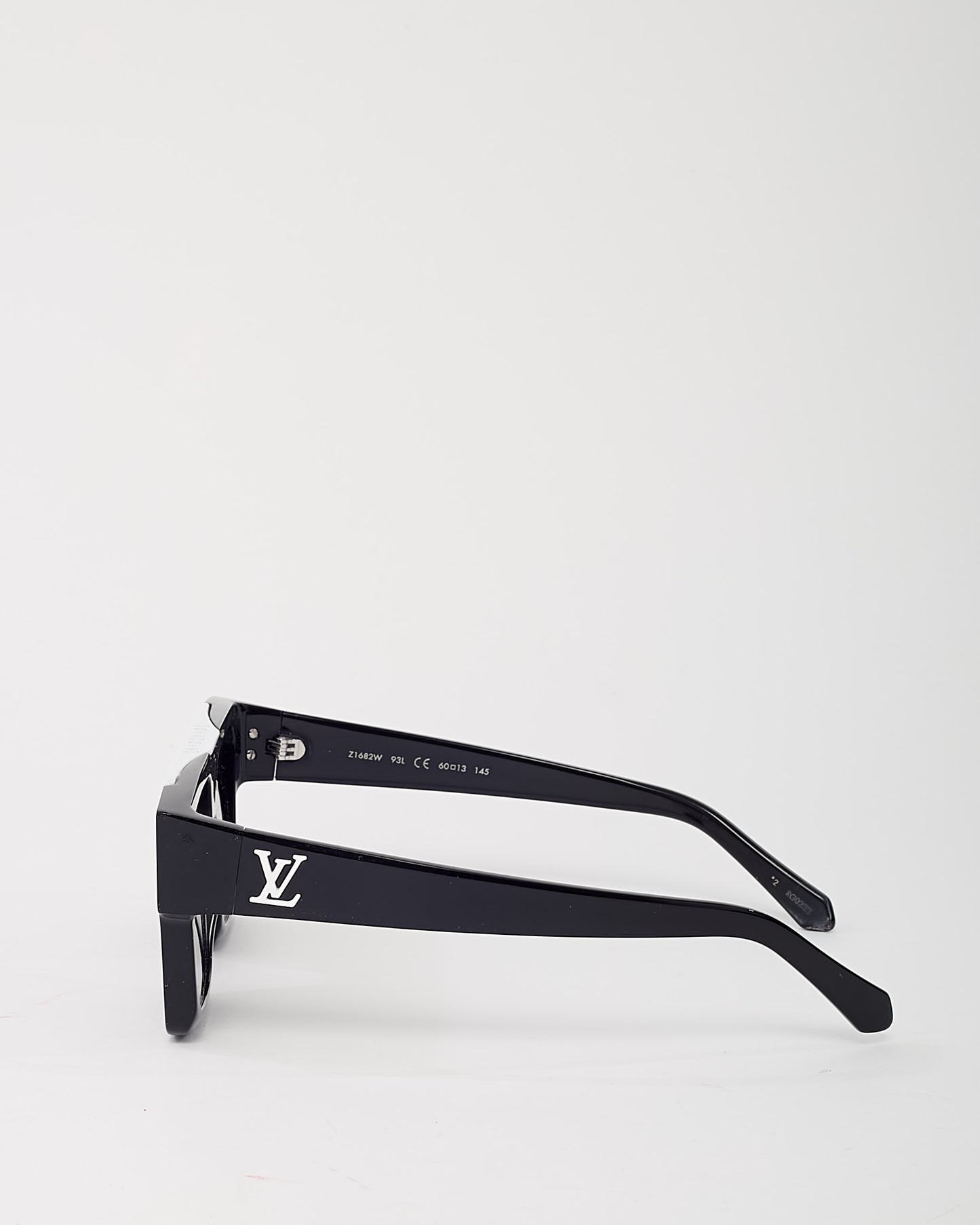 Louis Vuitton Black and White Acetate Z1682W 1.1 Evidence Sunglasses
