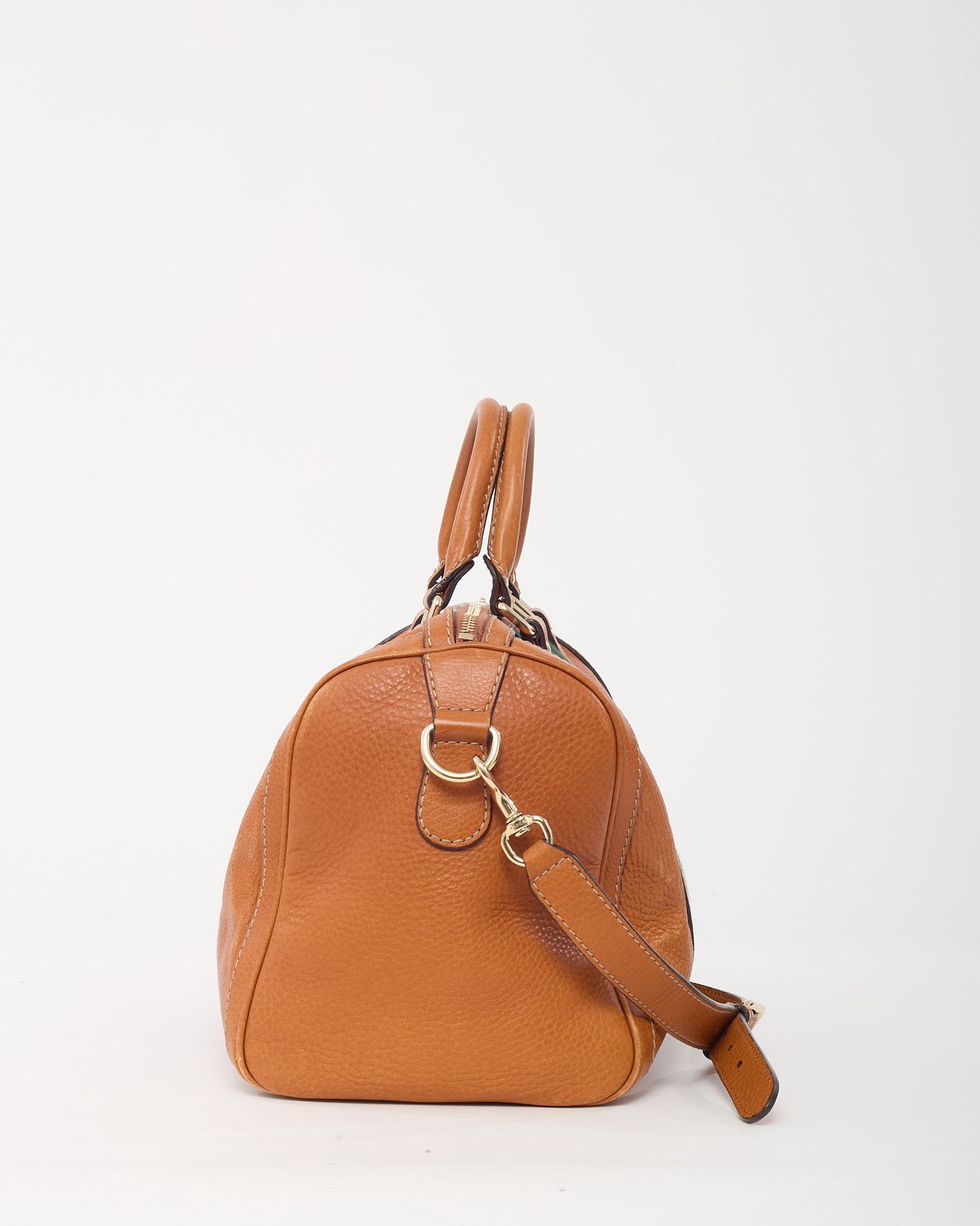 Sac Boston Gucci Joy moyen en toile enduite à monogramme GG bleu/rouge motif cœur tatouage