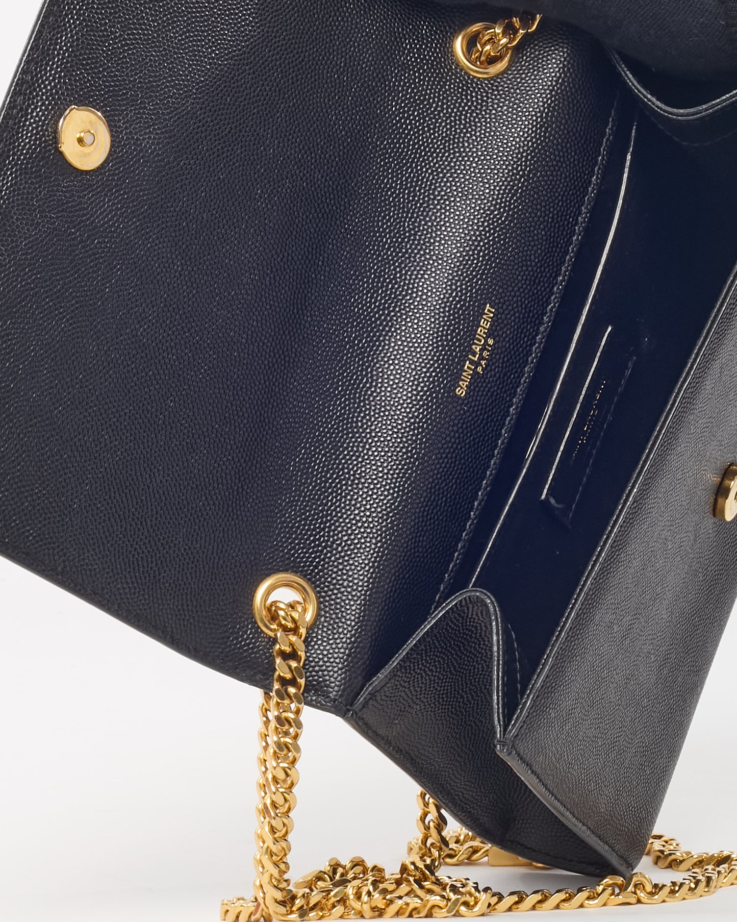 Sac Kate petit modèle en cuir grain de poudre noir avec logo YSL Saint Laurent
