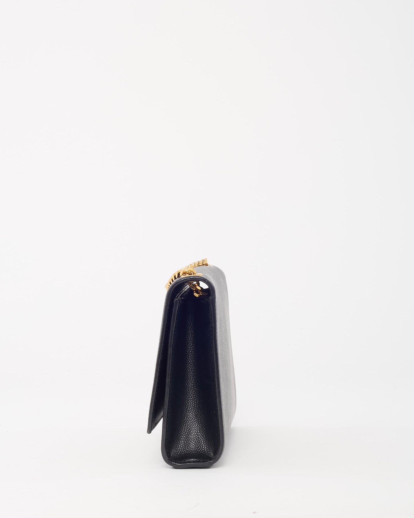 Sac Kate petit modèle en cuir grain de poudre noir avec logo YSL Saint Laurent