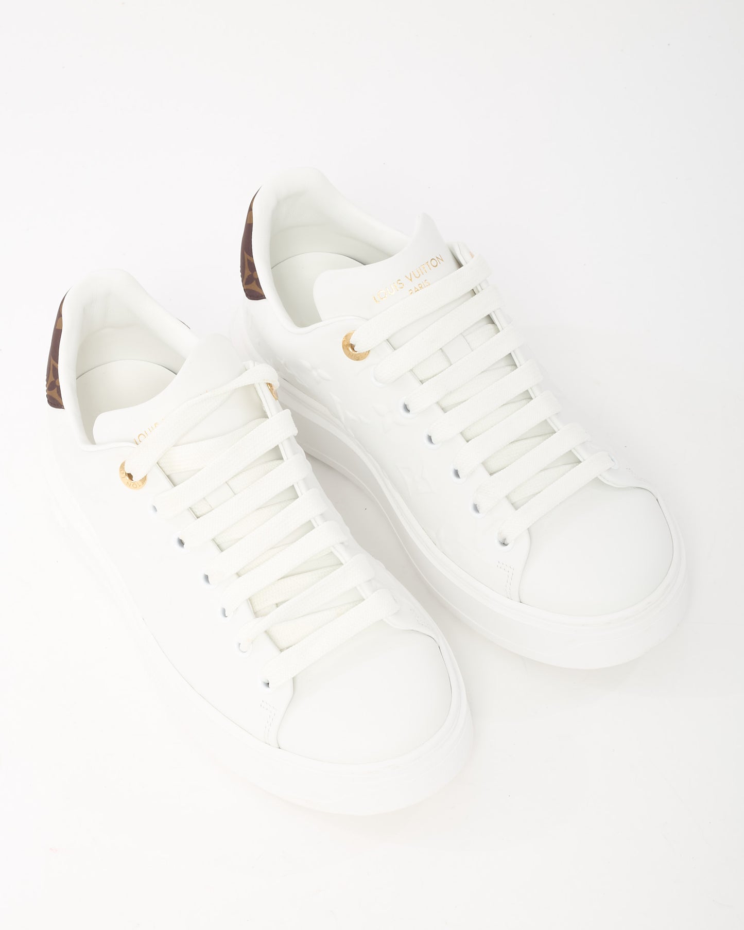 Louis Vuitton White Logo Embossed Monogram Canvas Detail Time Out Sneakers - 37