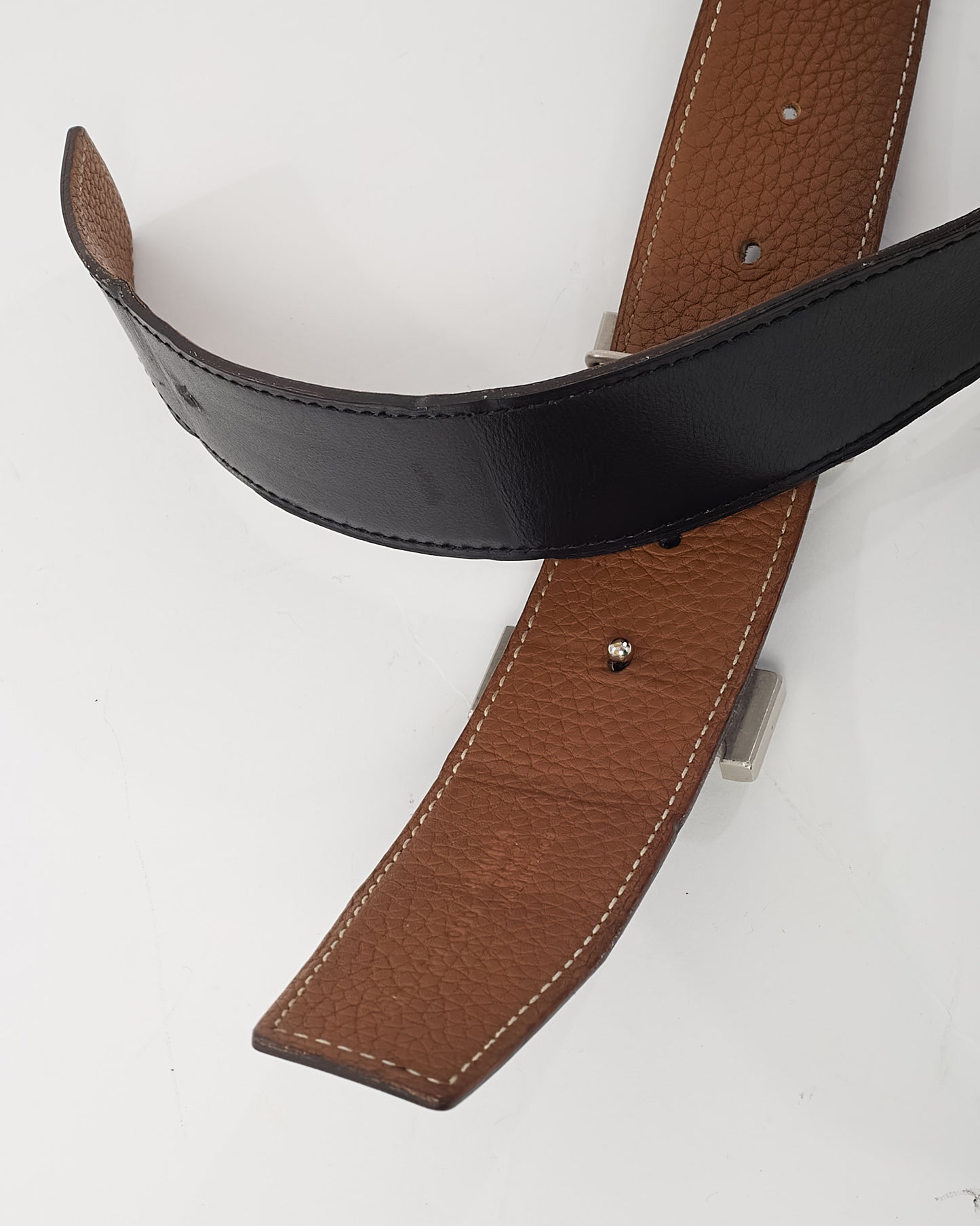 Hermès Gold Togo and Black Swift Leather Reversible 32mm SHW H Belt - 100