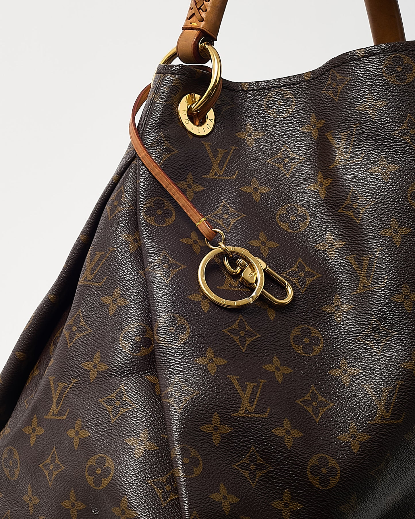 Louis Vuitton Monogram Canvas Artsy MM Shoulder Bag
