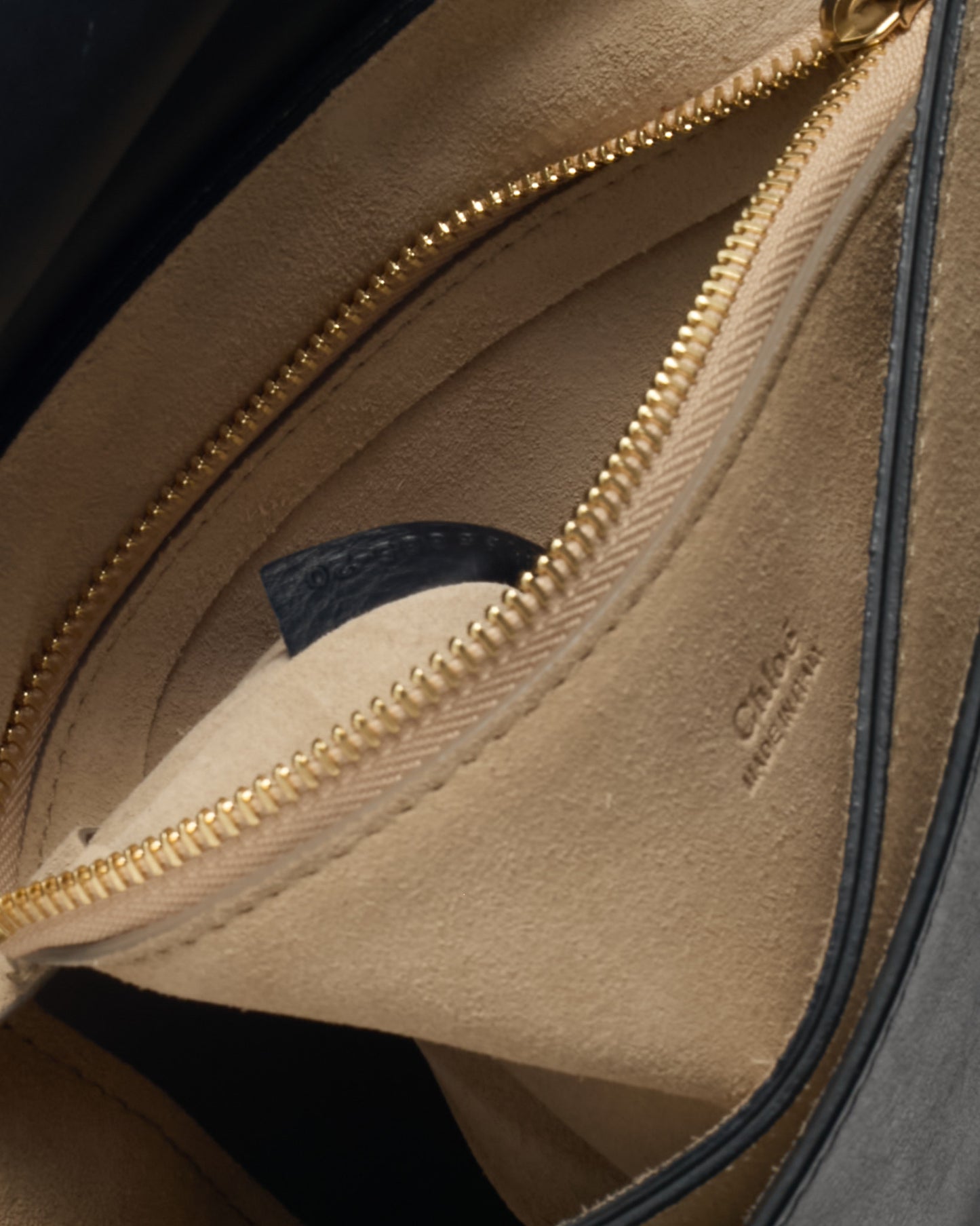 Chloé Black Leather & Suede Medium Faye Shoulder Bag