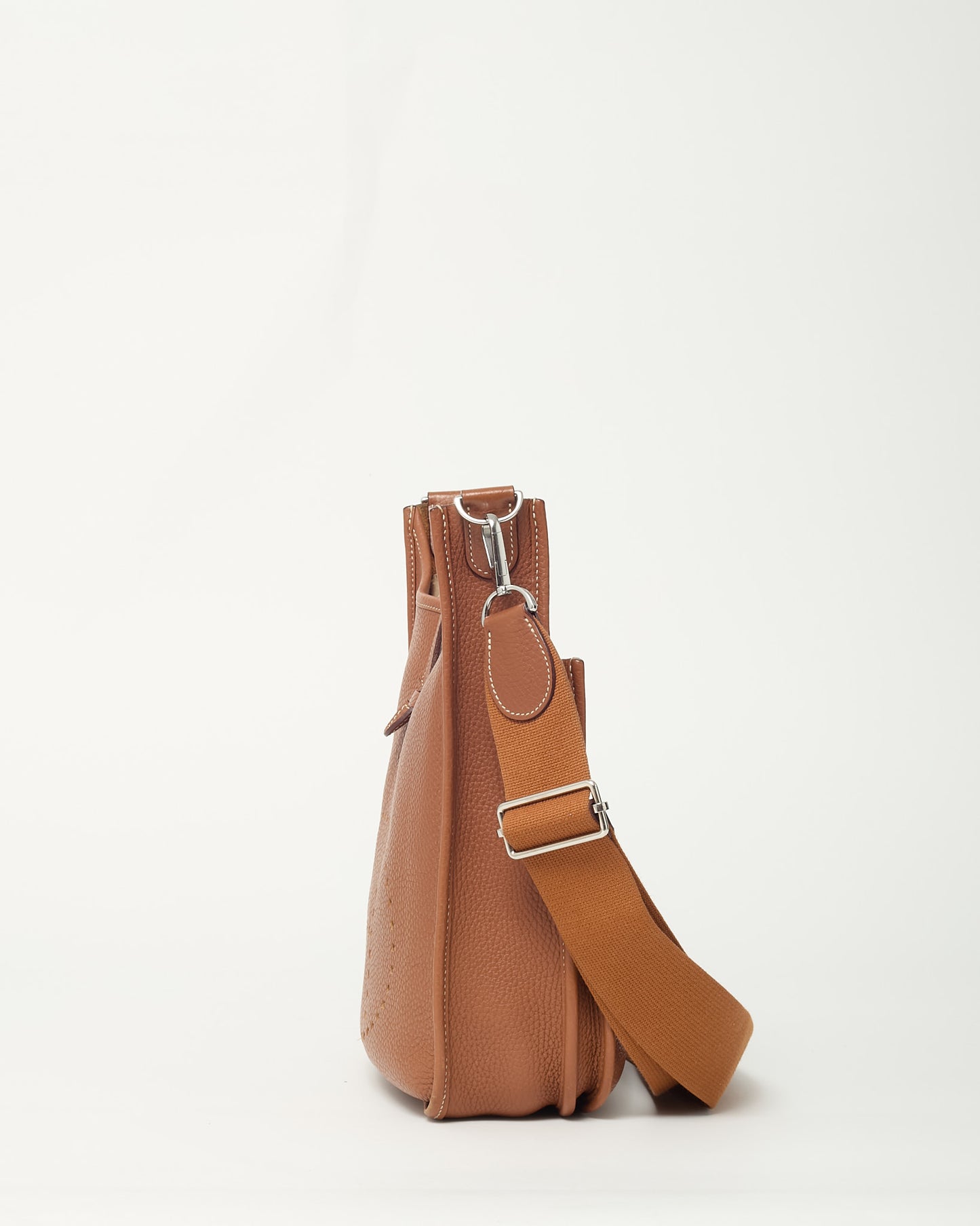 Hermès Gold Taurillon Clémence Leather Evelyne 29 Crossbody Bag