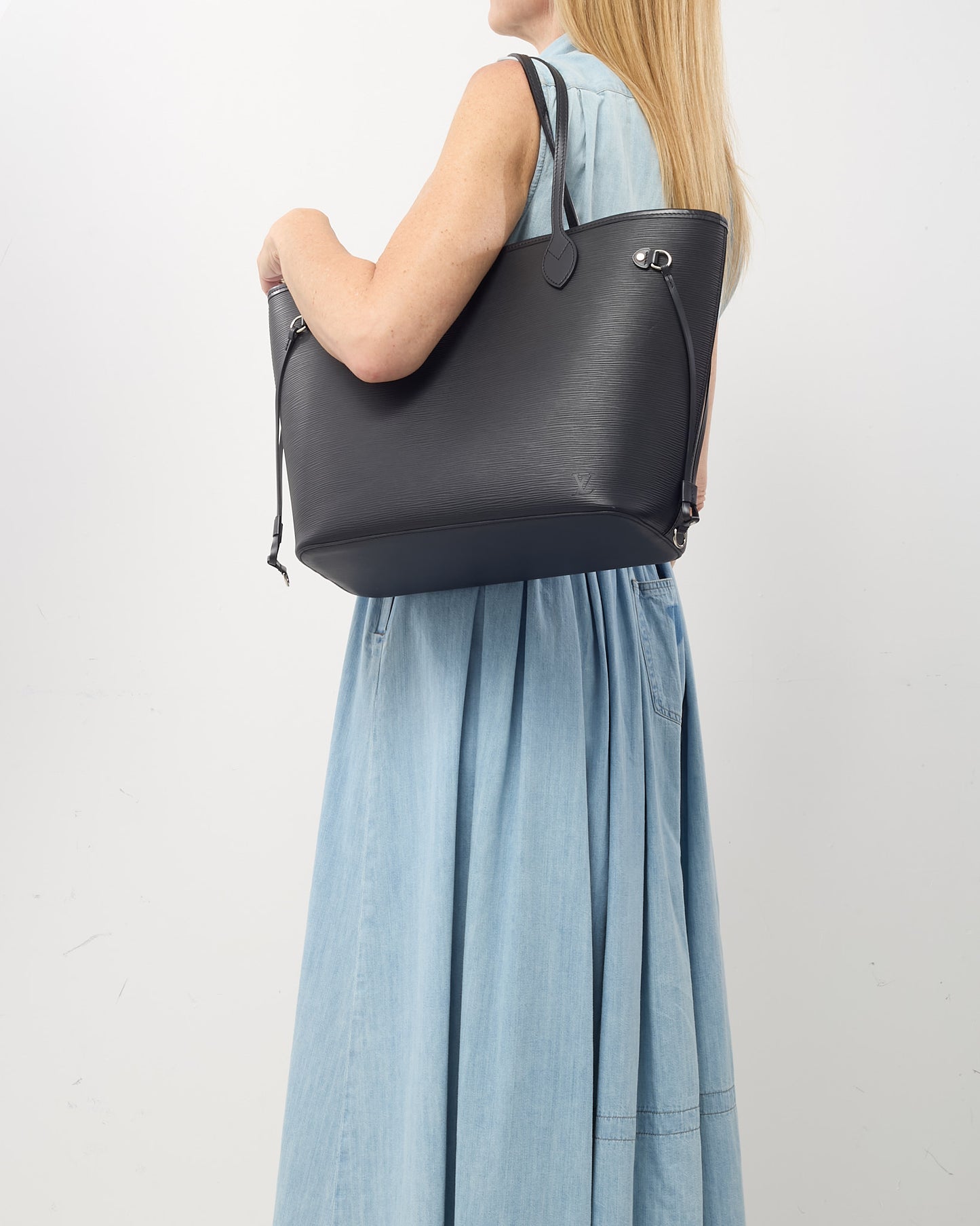 Louis Vuitton Black Epi Leather Neverfull MM with Pouch