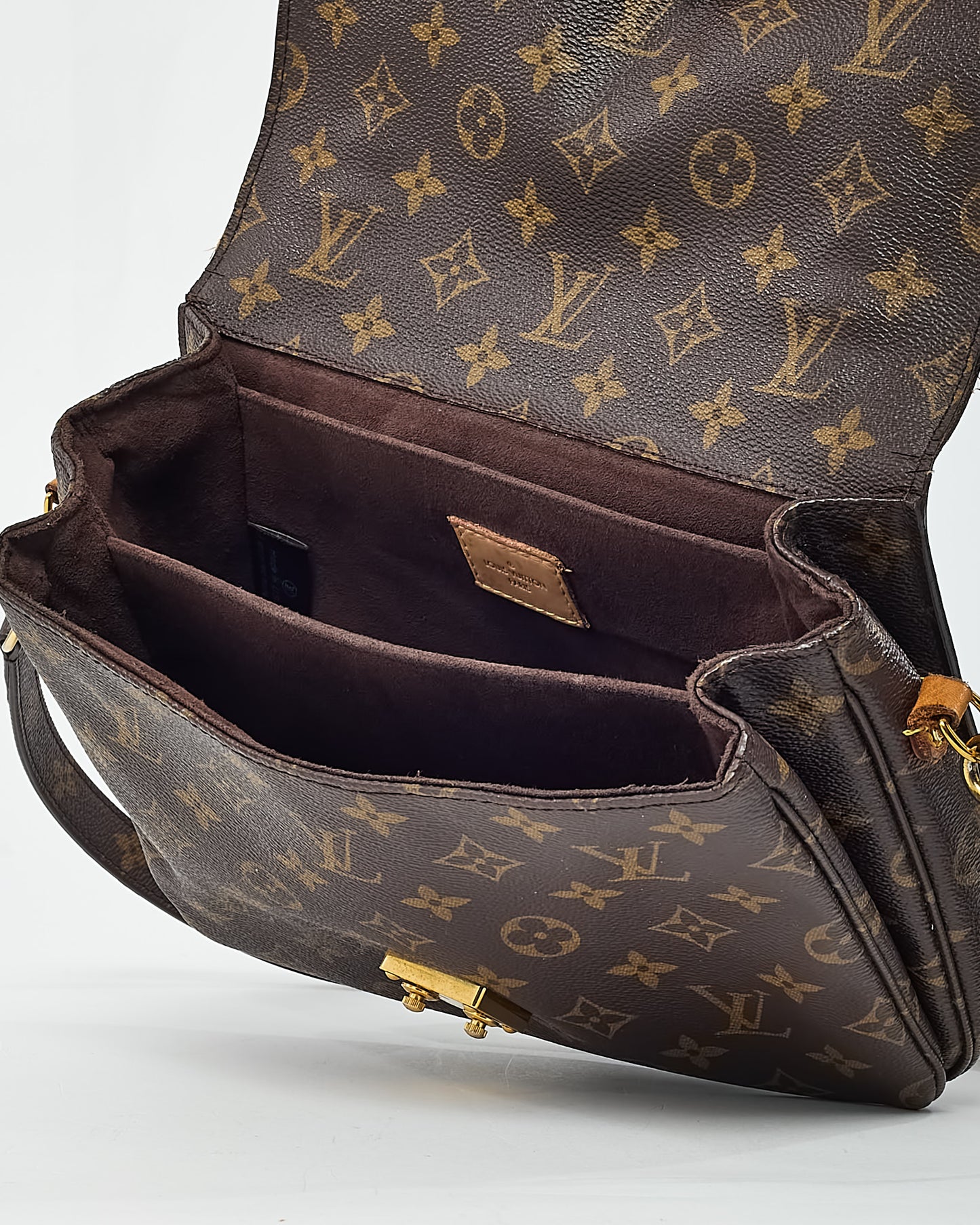 Louis Vuitton Monogram Canvas Pochette Metis Bag