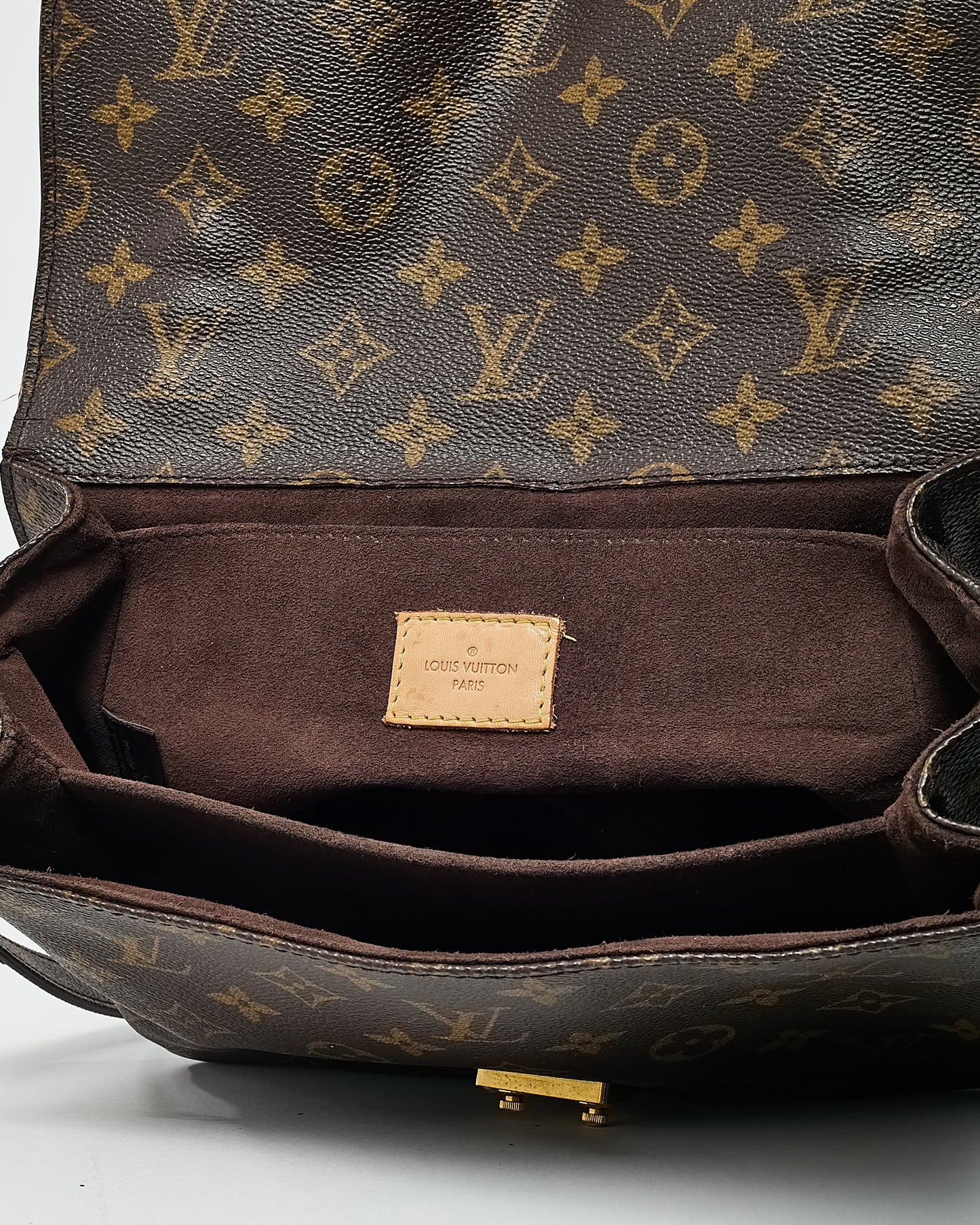 Louis Vuitton Monogram Canvas Pochette Metis Bag