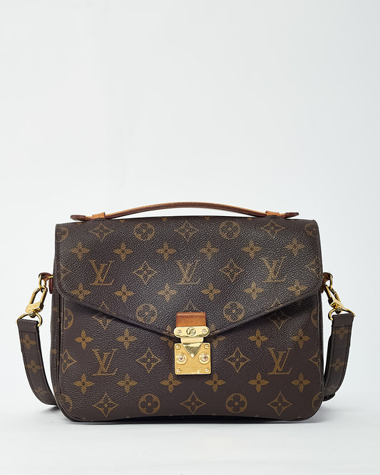 Louis Vuitton Monogram Canvas Pochette Metis Bag